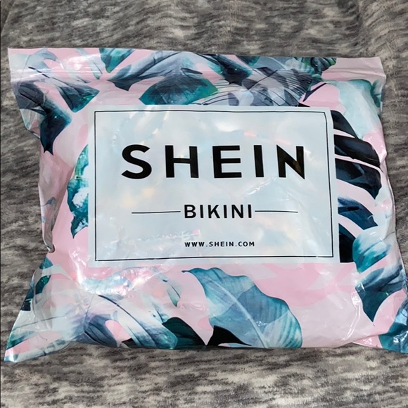 Triangle bikini set - Picture 3 of 3